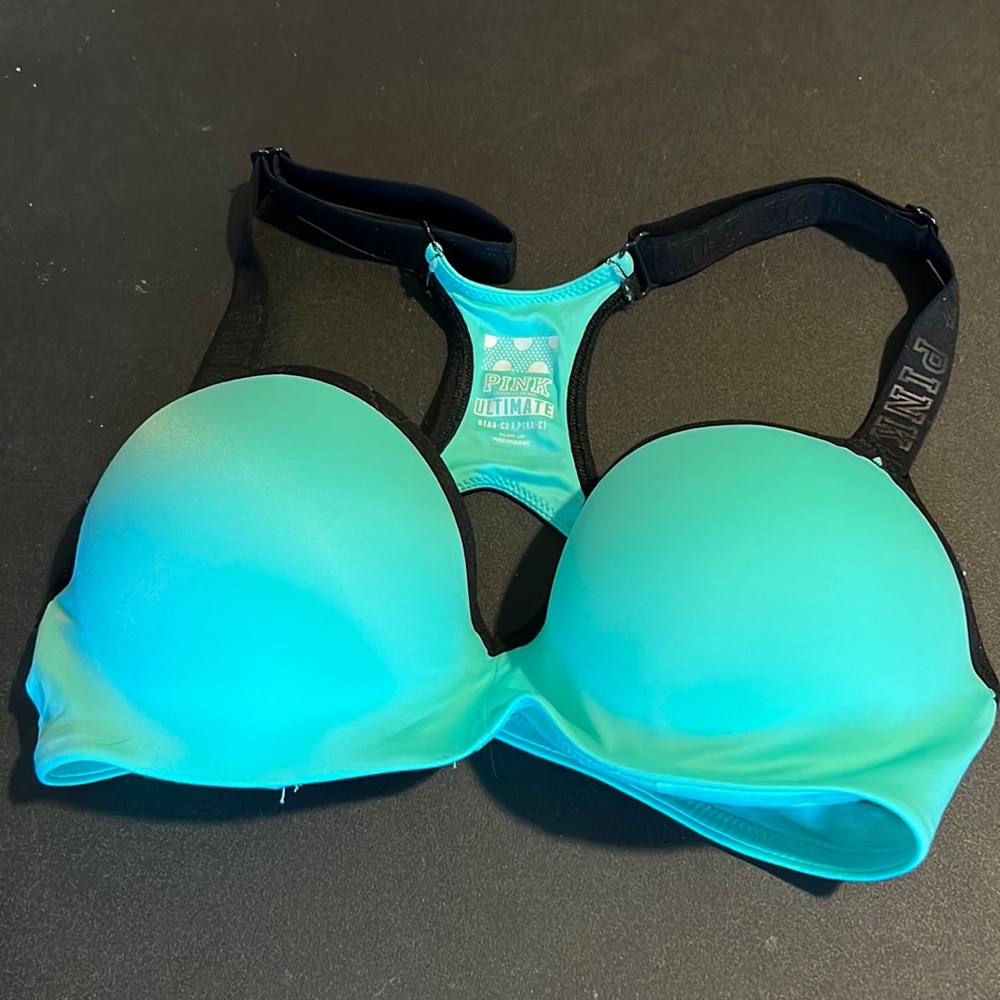 Victoria’s Secret Sports Bra Small